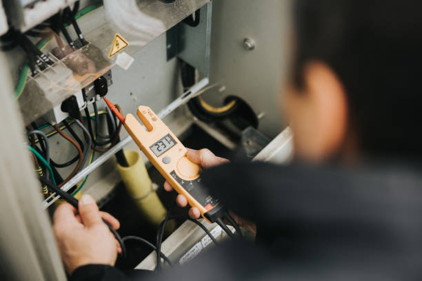 Best Circuit Breaker Repair  in Woodburn, OR