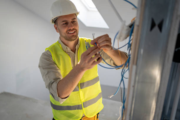 Best Ceiling Fan Installation Electrician  in Woodburn, OR